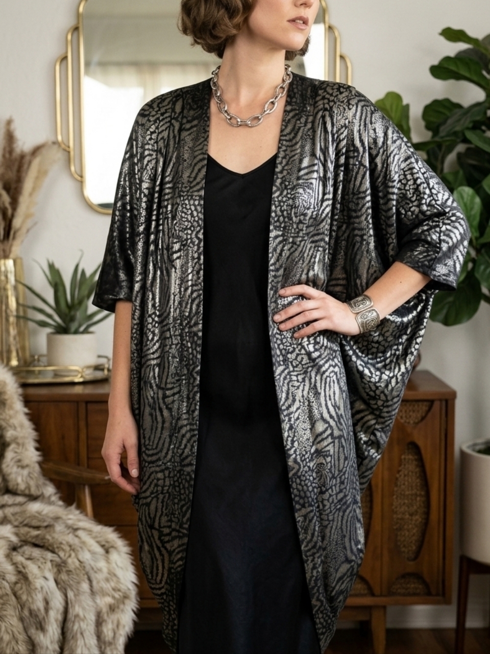 Vintage Monaliza Metallic Silver Tiger Kimono Cardigan Sheer Shoulder Pads